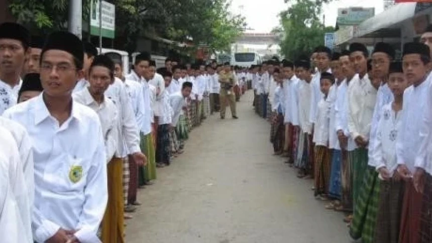 Adab kepada Guru, Jalan Santri Meraih Berkah Ilmu