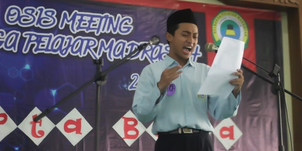 Perkuat Persaudaraan Pelajar Bahrul Ulum Tambakberas Melalui OSIS Meeting